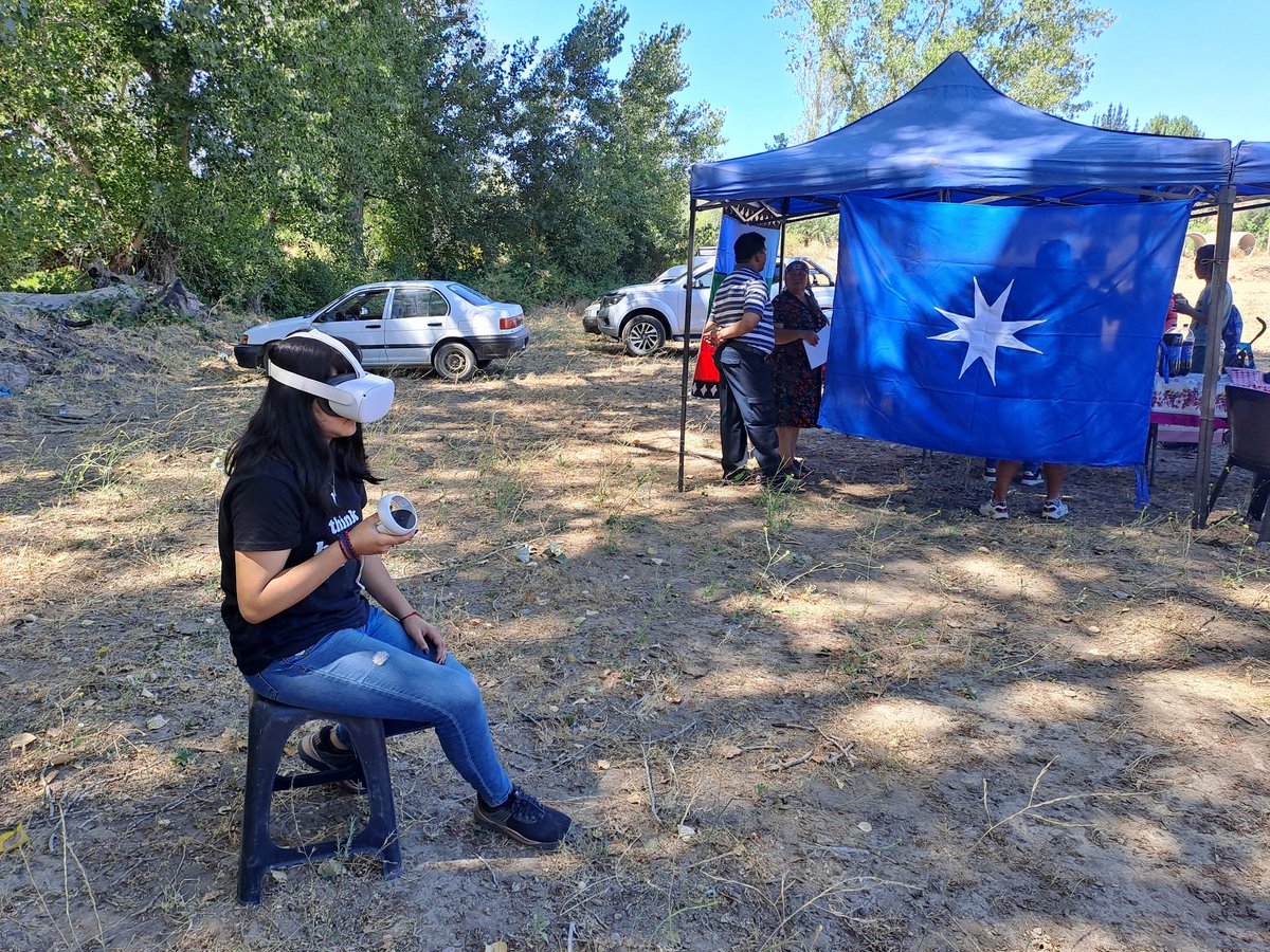 astrodialogos's tweet photo. Explorando el Wenumapu fue presentada a la Agrupación Indígena Antü Waw de la comuna de Ránquil, región del Ñuble.

¡Muchas gracias por compartir la experiencia!

#Wenumapu #Astrofisica #Mapuche #Metaverso https://t.co/itejxFLRwL