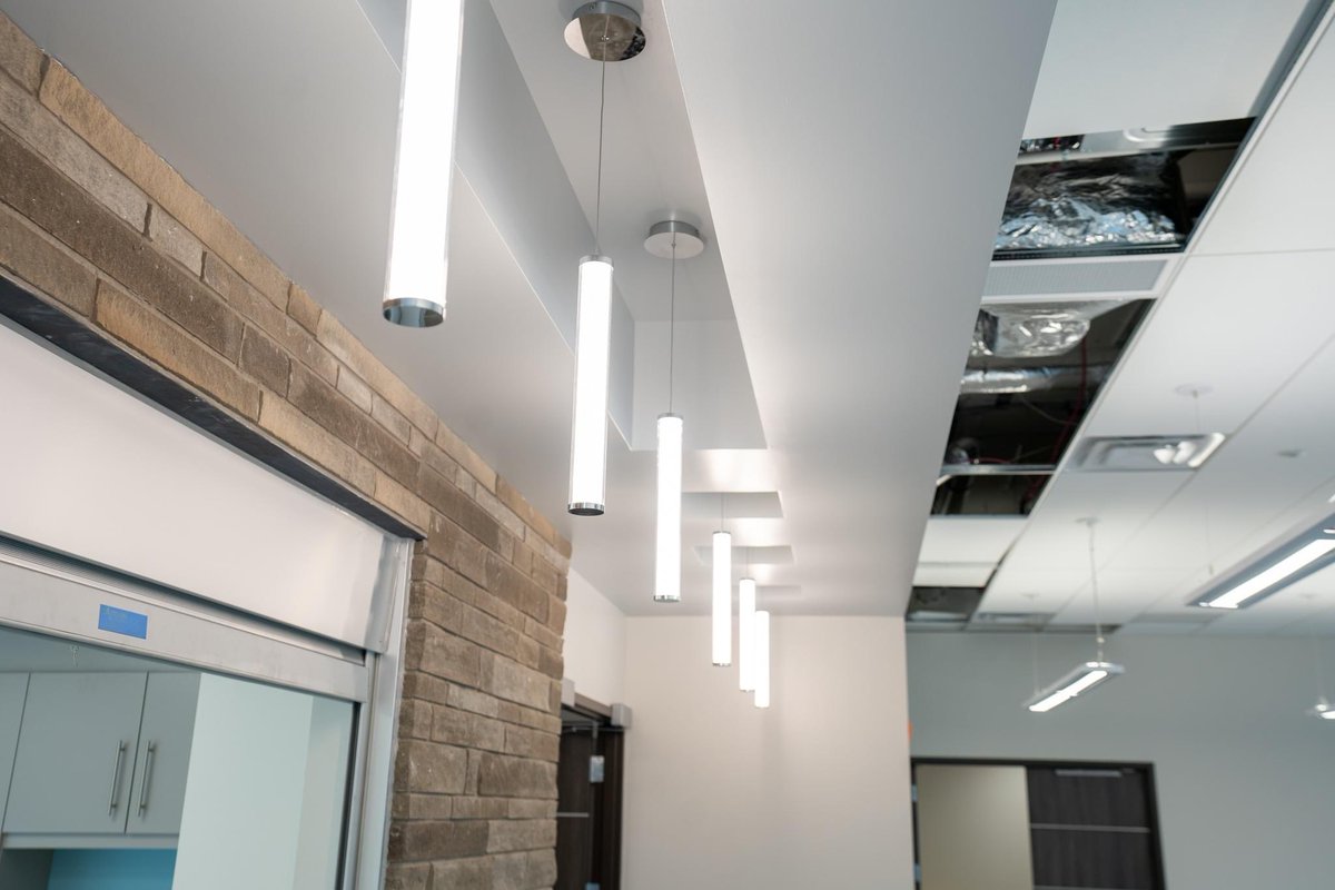 maplemutual's tweet photo. Things are looking bright over at the Dresden office! 💡The anticipation is building as we get closer to move in day!🤩
#MapleMutualInsurance #MapleMutual #MutualInsurance #DresdenON #ChathamKentON #Construction #Renovations #NewOffice https://t.co/1GS4zPfGW0