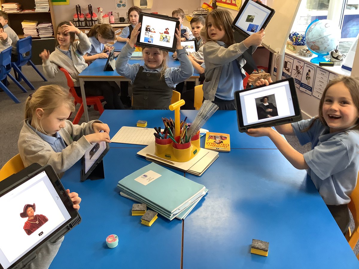 StAgnesY2's tweet image. Great job using book creator today to insert images. #stagnescomputing