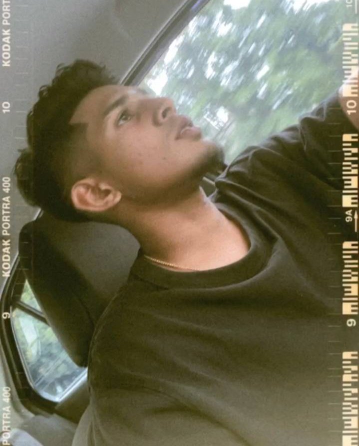 PAVETHRAN 🌟 tweet media