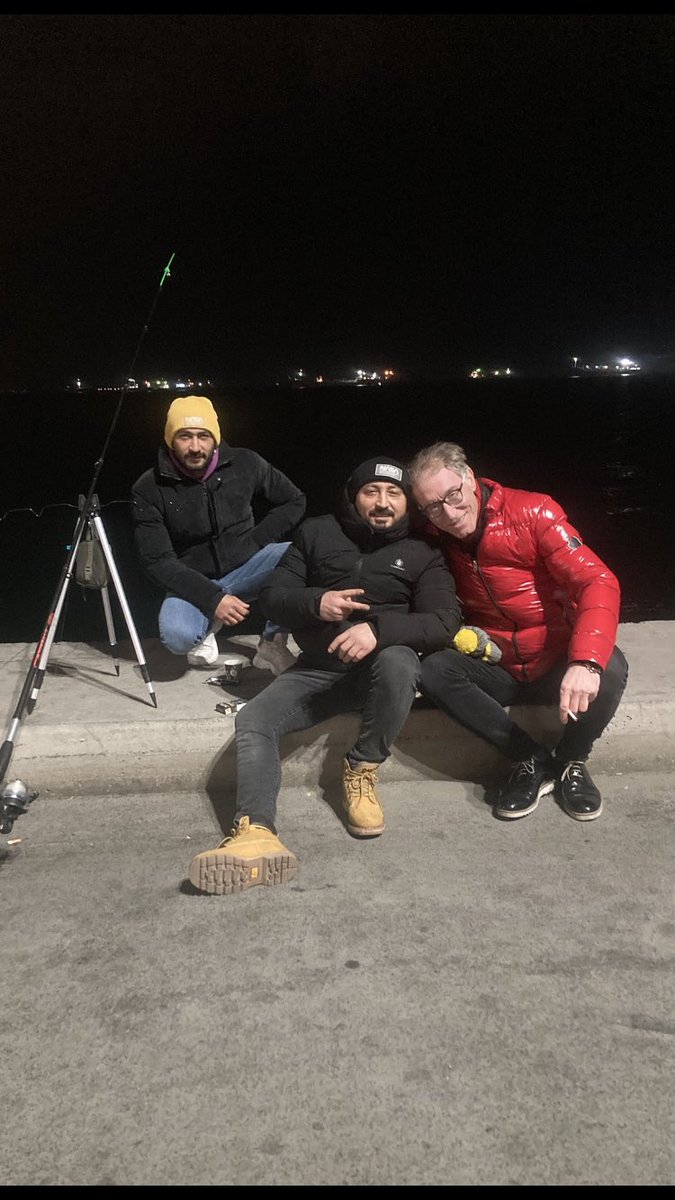 ilkerekiz's tweet photo. bakırköy sahilinde olasılık dahilindeyizz
@vedatozdemiro @sukruekizz https://t.co/sWDq8Wfbyw