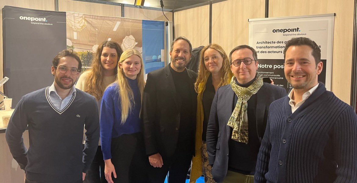 Revenir à l’<a href="/essec/">ESSEC Business School</a> de l’autre côté, le temps d’une journée avec <a href="/onepoint/">Onepoint</a> ❤️