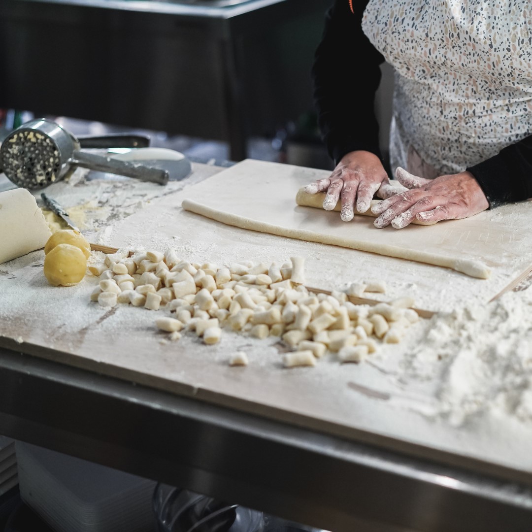 hooked-on-travel tweet media