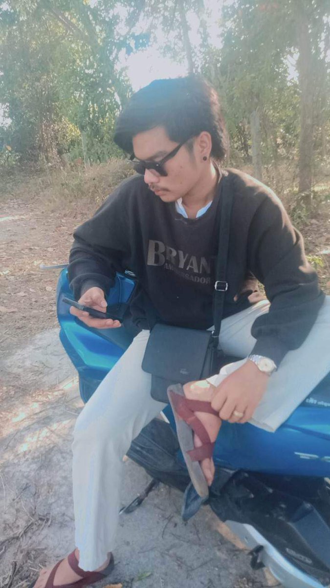 RayxngWi's tweet photo. ไม่เห็นค่าอย่างน้อยเห็นท่าก็ยังดีน่ะ🥰🥰
#ระยองนัดเจอ  #fwb #ชายแท้รับงาน  #56 https://t.co/3K7u6cGYIV