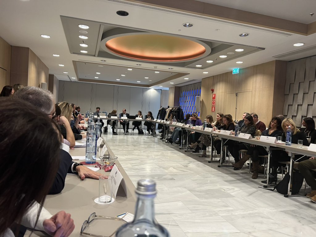 Asistimos al Consejo Asesor de <a href="/DES_show/">#DES2026</a> 2023. Preparando motores del evento líder dedicado a la Transformación Digital. <a href="/IDEAJunta/">Agencia IDEA</a>