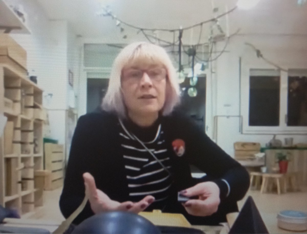 Segunda sesión del curso de ámbito <a href="/cepcordoba/">CEP Córdoba</a>  AMBIENTES  DE APRENDIZAJE: JUEGO, MATEMÁTICAS Y LECTOESCRITURA EN INFANTIL con la colaboración de Judith y Merche @divertologia. Esta tarde trabajamos MATEMÁTICAS MANIPULATIVAS. <a href="/maestromsanare/">Miguel Santos Arévalo</a> <a href="/analopar78_ana/">Ana López Parra</a>