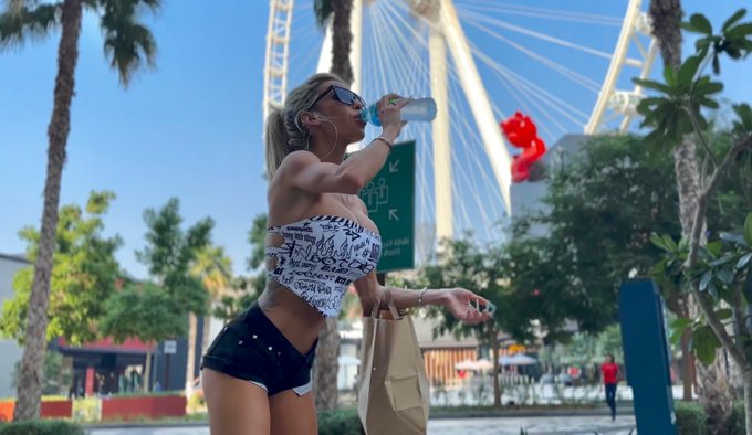 Thirsty girl https://t.co/sUycYoaDkj<a href="/tag/bikinimodel"class="tags"><span>#bikinimodel</span></a><a href="/tag/biglips"class="tags"><span>#biglips</span></a><a href="/tag/bimbodoll"class="tags"><span>#bimbodoll</span></a><a href="/tag/silicone"class="tags"><span>#silicone</span></a><a href="/tag/plasticmakesperfect"class="tags"><span>#plasticmakesperfect</span></a>