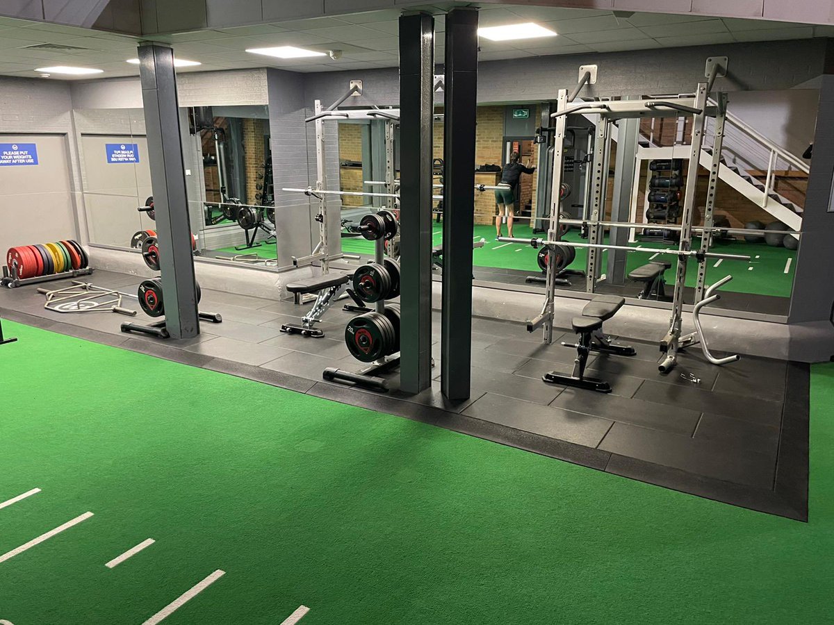WatersideDids's tweet image. The functional area upgrade is now complete and this area is reopen for you to use 😍

#functionalarea #functionaltraining #functional #fitness #fit #functionalfitness #didsbury #leisureclub #thewaterside