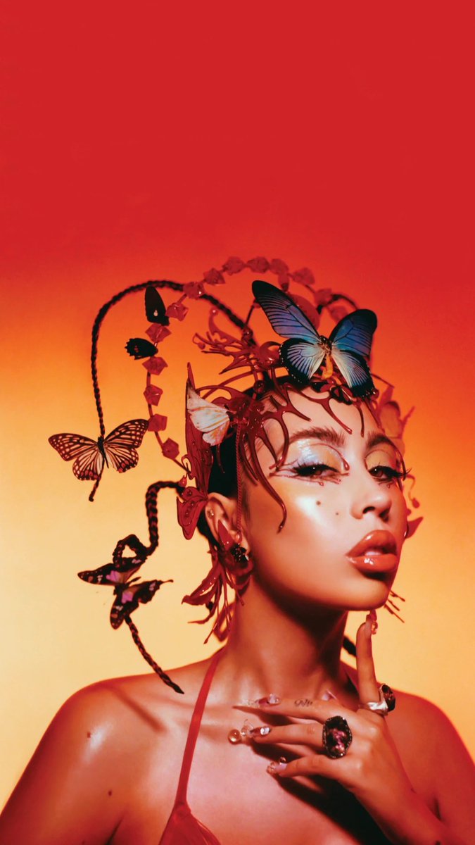 LaUnicaUpdates's tweet image. in case anyone needs a new wallpaper 🤧