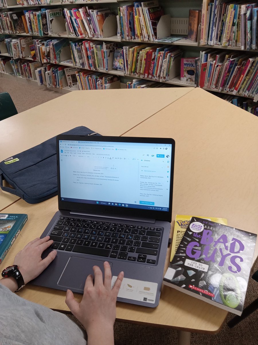 literacy_edge's tweet photo. Today our @The_OJCS  grade 5 students learned how to make perfectly formatted 'Works Cited' and 'Bibliography' pages.  Not an easy task, but made a whole lot easier with the Google Docs citation tool. 

Learn how: https://t.co/rPYI6oBEww https://t.co/SE98L9gev5