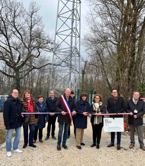 SJourdain31's tweet photo. 🎬Inauguration d'un nouveau pylône 4G multi-opérateurs construit par SFR dans le cadre du programme #newdeal sur la commune de Saint Paul d'Espis permettant d'amener la couverture #réseau #mobile  au sein du Quercy Blanc.📱 https://t.co/1Lmwf14oKY