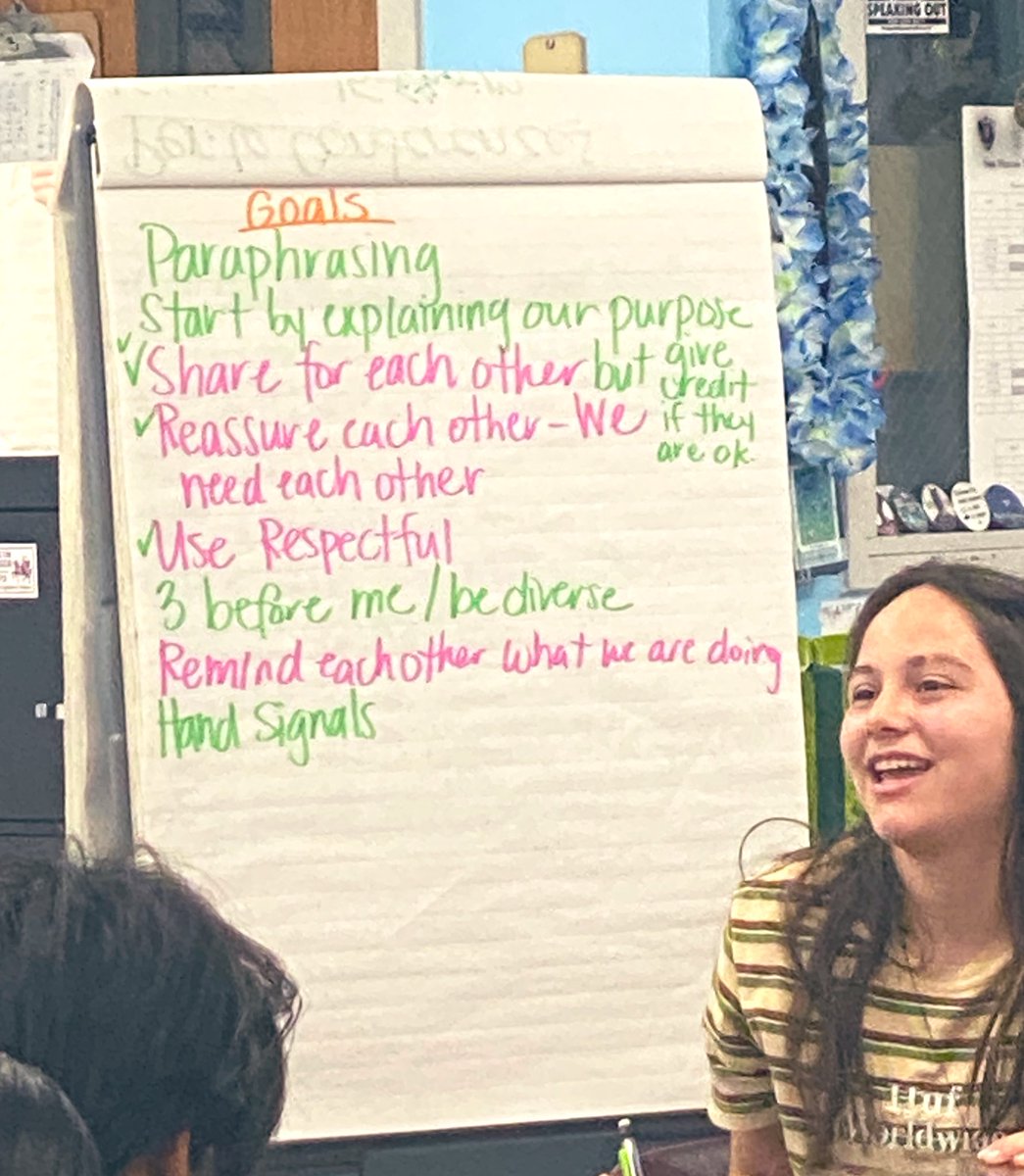 THSPawlowski's tweet image. Ms. S’s students have clear norms and share what they know in many different ways. Before their scientist circle, they shared a discussion goal. @ClassroomWonder #studentdiscourse