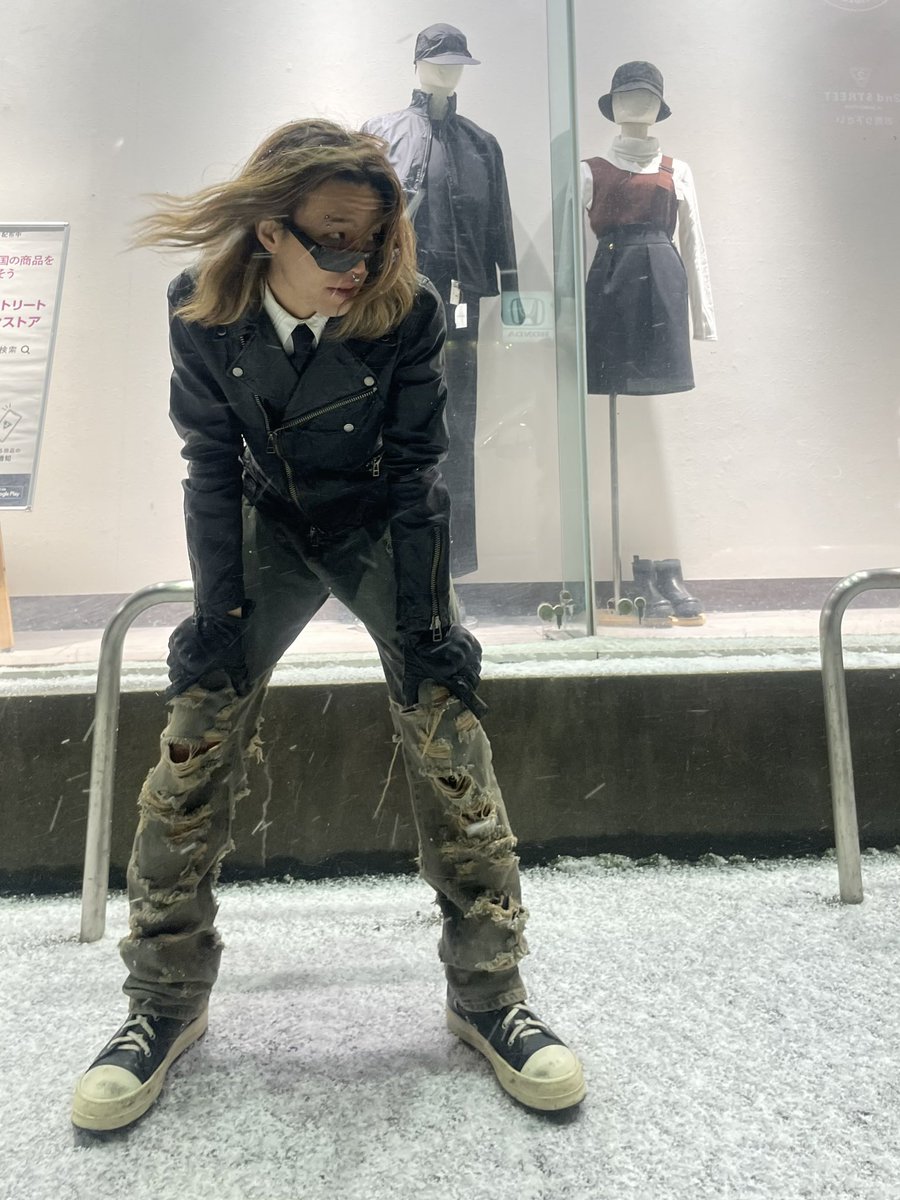23fxxk's tweet photo. 寒さってもんは加減というものを知らんのか‼️
クソ寒かったじゃねーか(*_*) https://t.co/XNviOpvpEr