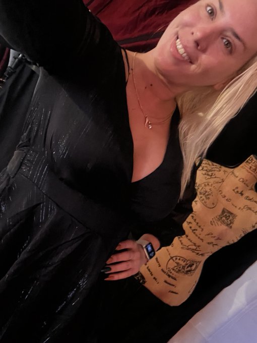 Want to see more call me privately on my sex panther https://t.co/3reAPgQqj7<a href="/tag/sausagecastle"class="tags"><span>#sausagecastle</span></a>