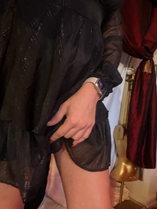 Want to see more call me privately on my sex panther https://t.co/3reAPgQqj7<a href="/tag/sausagecastle"class="tags"><span>#sausagecastle</span></a>