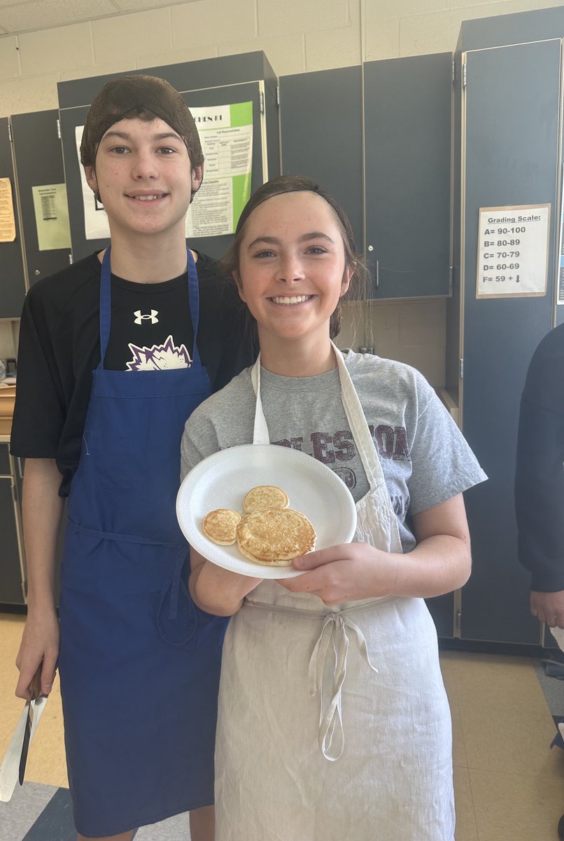 Boyd_FACS's tweet photo. Mickey Mouse pancakes and smiles (Nutrition &amp; Wellness) ⁦⁦@oberlinmiddle⁩ 😁 #trailblazers #facs https://t.co/80FjbMCIgO