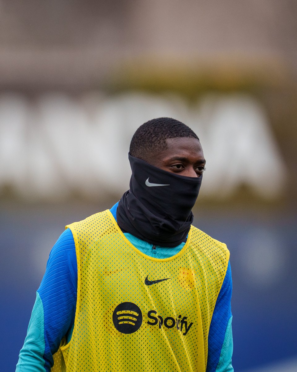 FCBarcelona's tweet photo. 𝗗𝗲𝗺𝗯𝗼𝘂𝘇 https://t.co/L8scMvBfen