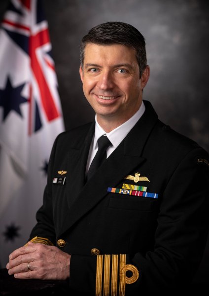 ADFintheUK's tweet photo. Welcome to 🇬🇧 CDRE Allison Norris, CAPT Adrian Capner, GPCAPT Scott Woodland &amp; CMDR Adam Sharp 👏👏👏

Looking forward to working with you as we strengthen ties with one of our most important #defencepartners 🇬🇧🤝🇦🇺

#OurPeople #StrongerTogether https://t.co/SBiYGCjSh9