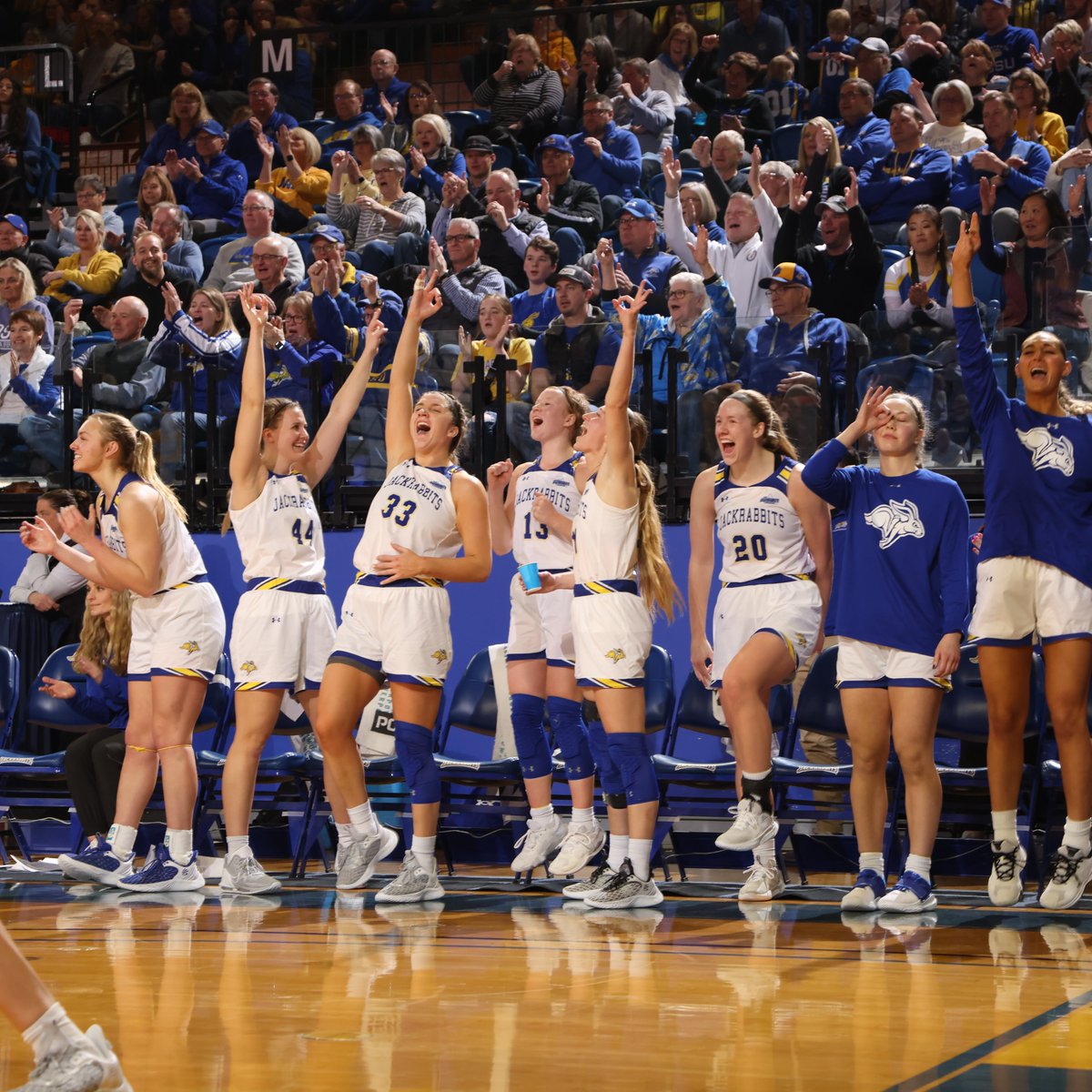 GoJacksSDSU's tweet photo. .@GoJacksWBB is back in Frost Arena this week! 🙌

🔷 Thursday, Jan. 26 vs St. Thomas at 7pm - #BeatType1
🔷 Saturday, Jan. 28 vs Western Illinois at 2pm - Title IX Celebration

#GoJacks 🐰 https://t.co/WTx5NdJpUz