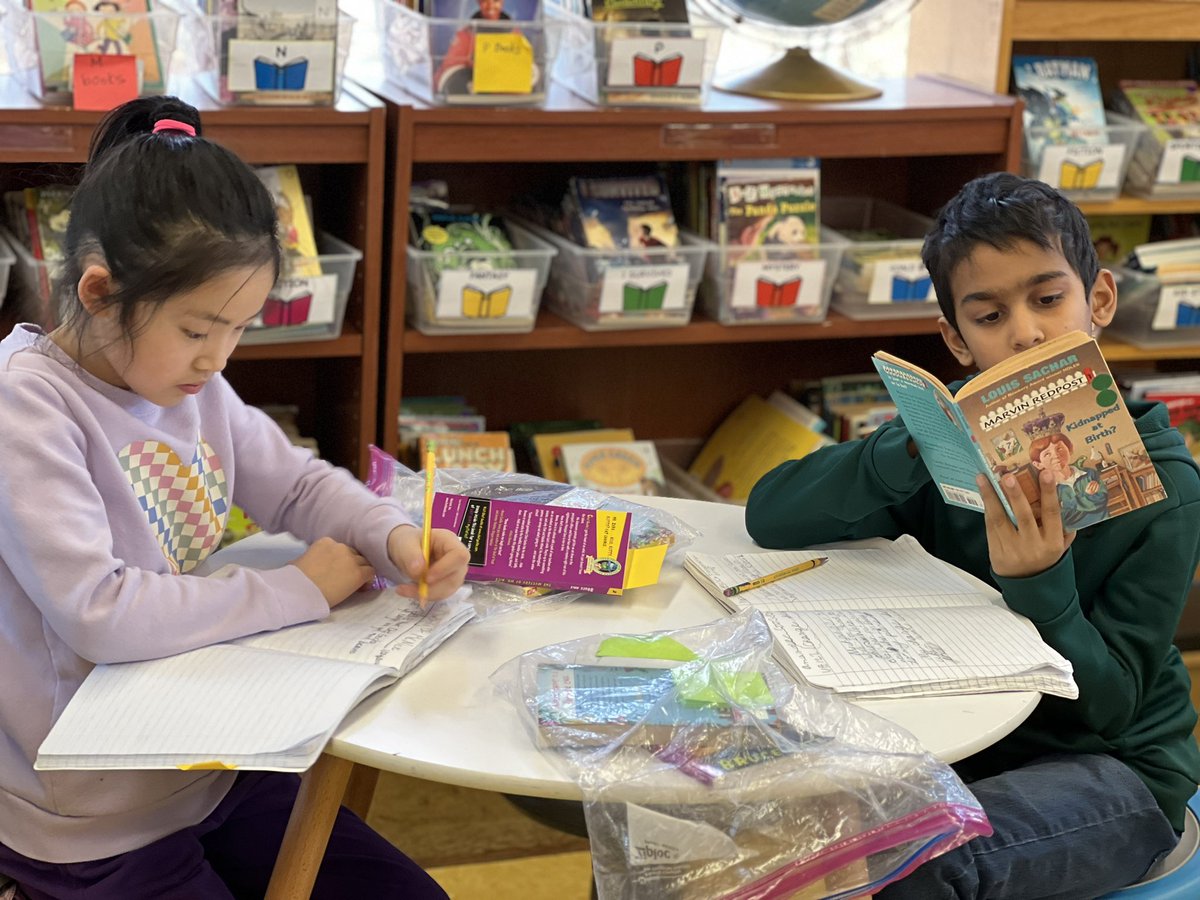 Amber Rago tweet media