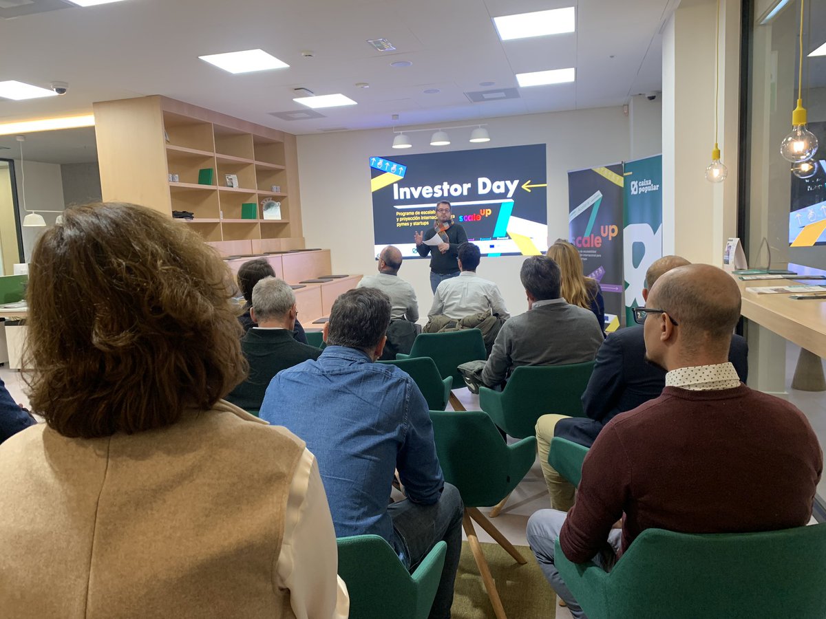 AAStartups's tweet image. Nuevo: @ceeivalencia: &apos;🔜 Hoy celebramos el Foro de Inversión #scaleupvlc, el encuentro entre inversores y A&amp;amp;D Real Time, @EntriiE, @flit2go, @cerianshower, Qualitime, @valuahub, #startups de esta 5ª edición

💪😉 ¡Come… https://t.co/FTJSRf6V7n, see more tweetedtimes.com/search/startup…