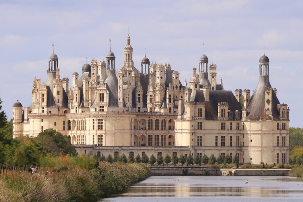 france_images's tweet photo. Chateau Chamord 

#France 🇨🇵 #travel our #PhotoofTheDay https://t.co/HelZxMDrPD https://t.co/F1MS0QrvlM