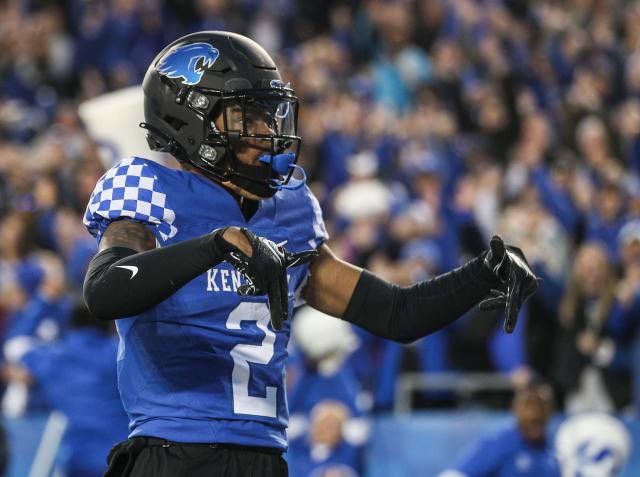 Extremely Blessed to receive a(n) offer from The University of Kentucky!! <a href="/jakeganus/">Jake Ganus</a> <a href="/Coach_Jones_1/">John Jones</a> <a href="/CoachCampbell45/">Brandon Campbell</a>