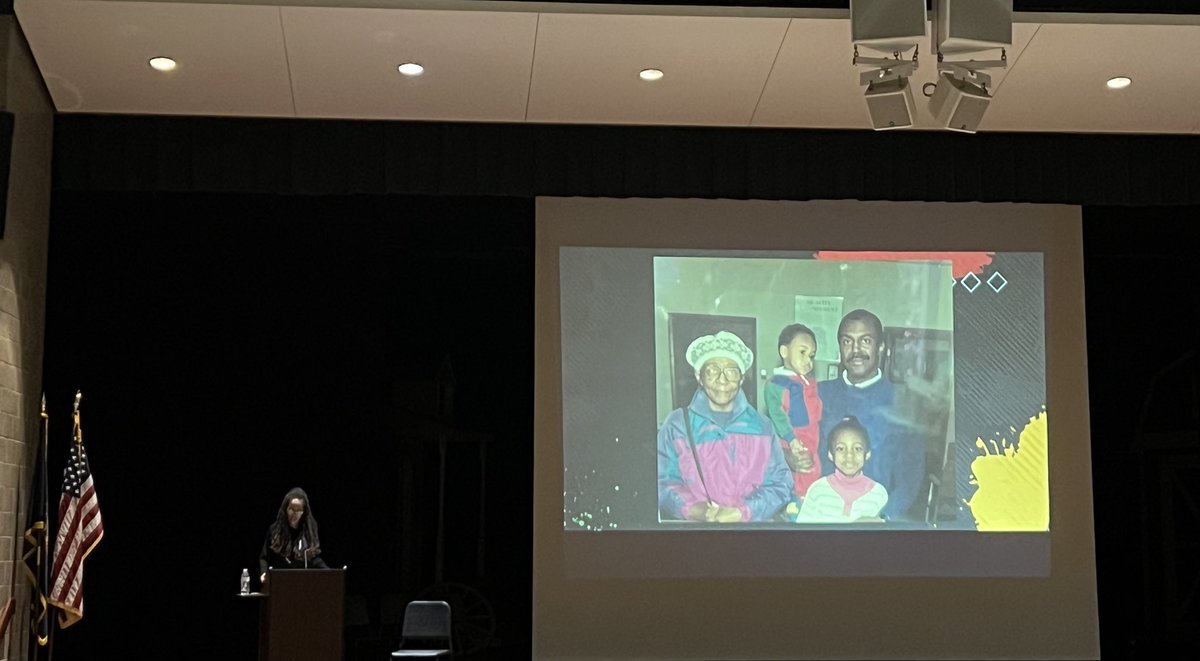 Samantha Schmitt tweet media