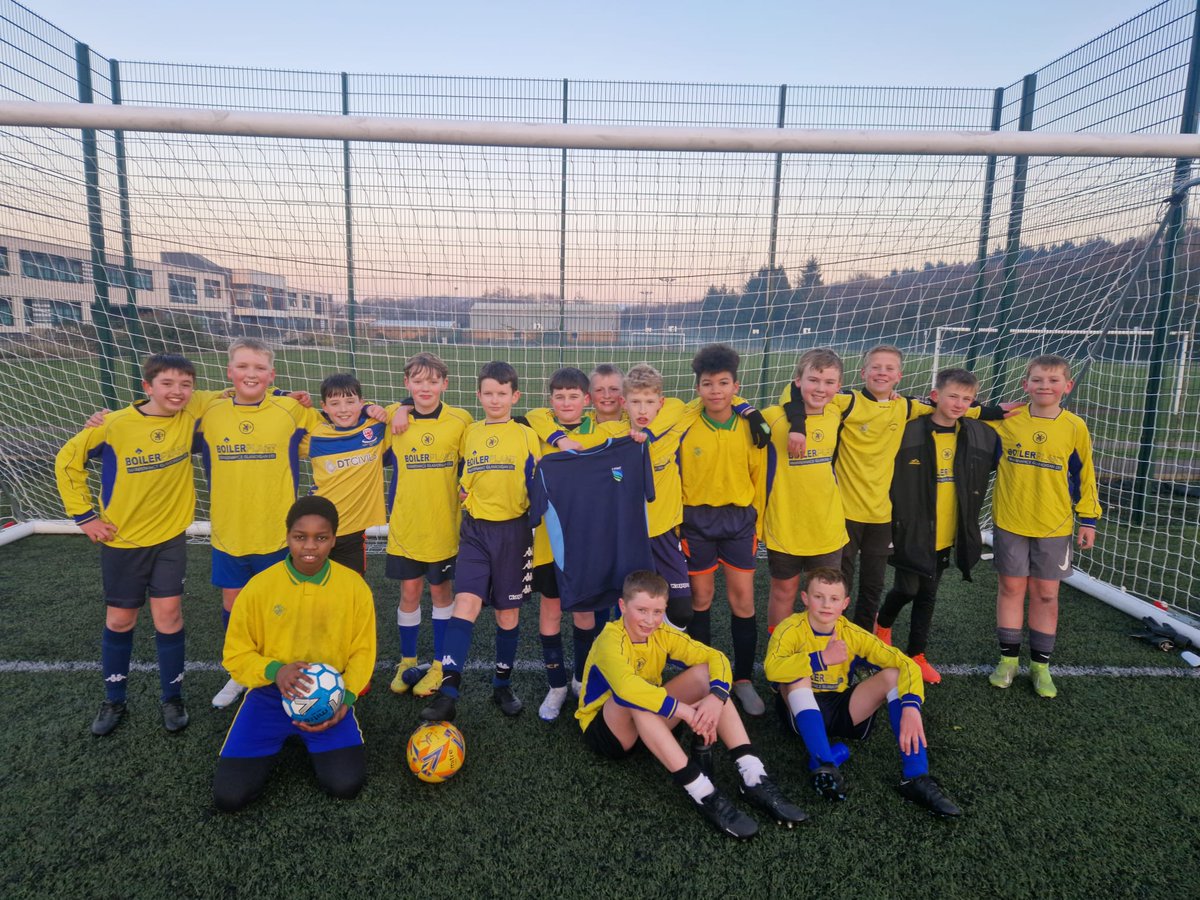 pant_ed's tweet photo. Congratulations to Year 7, who successfully navigated their way through a tricky tie against local rivals Bryncelnnog 👏 👏. 

The boys won 3-2 with our debutant  Daniel Oluwajulugbe, scoring the winning goal 👏. 

Well done to all the players who competed for the badge today. https://t.co/wN24Btq1lj