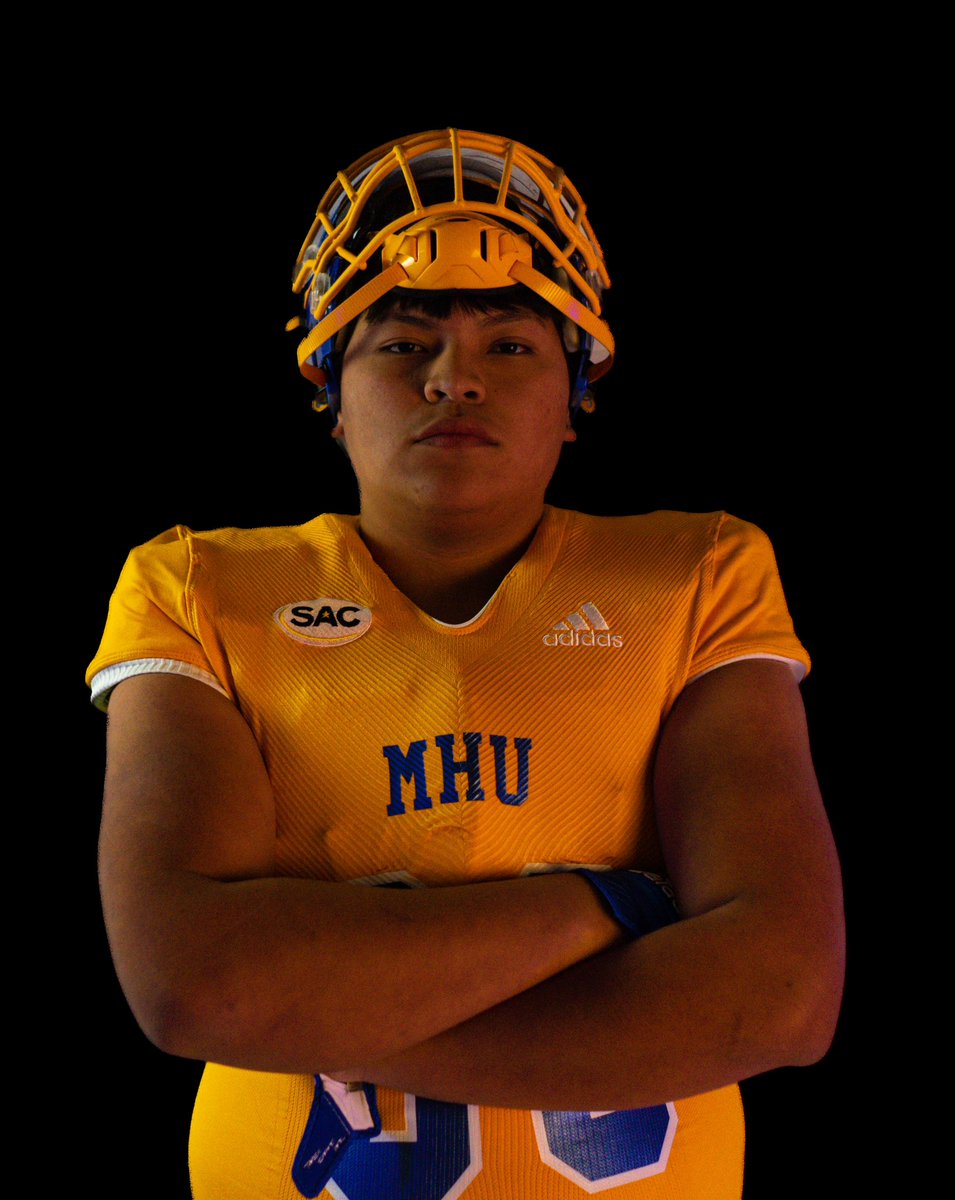 Proud to say I’m committed to <a href="/MarsHill_FB/">MHU Football</a> !!! #AGTG  Excited for this new journey!
@Coach_Hillin <a href="/CoachTimClifton/">Tim Clifton</a> <a href="/MHSFBall19/">Mitchell Football</a>