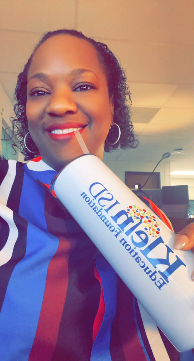 M Derrick tweet media