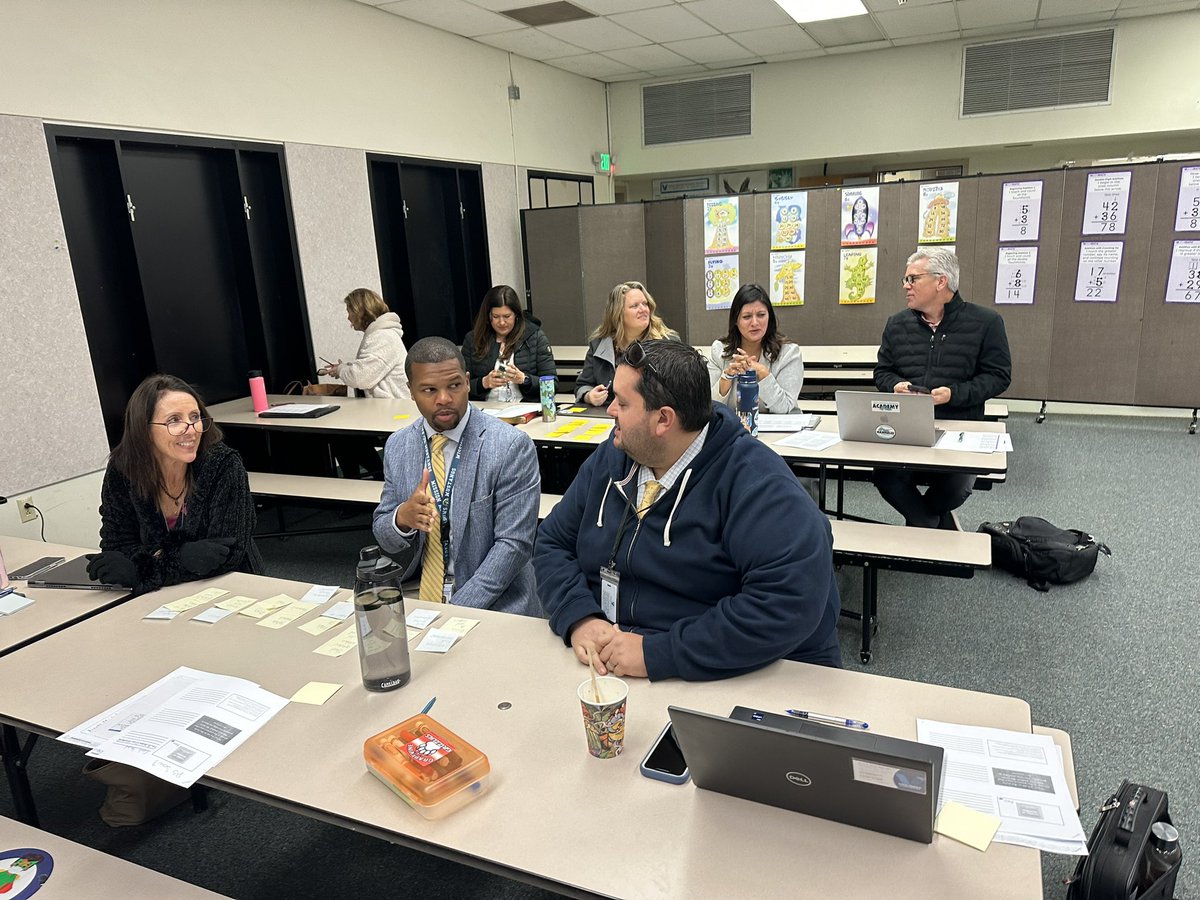 P-3 Assistant Principals engaging in professional learning and classroom walks to build developmentally appropriate leadership skills! <a href="/VistaBlueprint/">Vista Unified</a>
