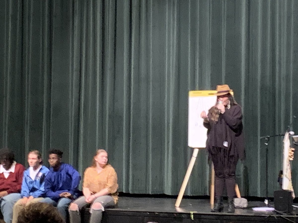 SGH_Humanities's tweet image. HA fun in the auditorium!