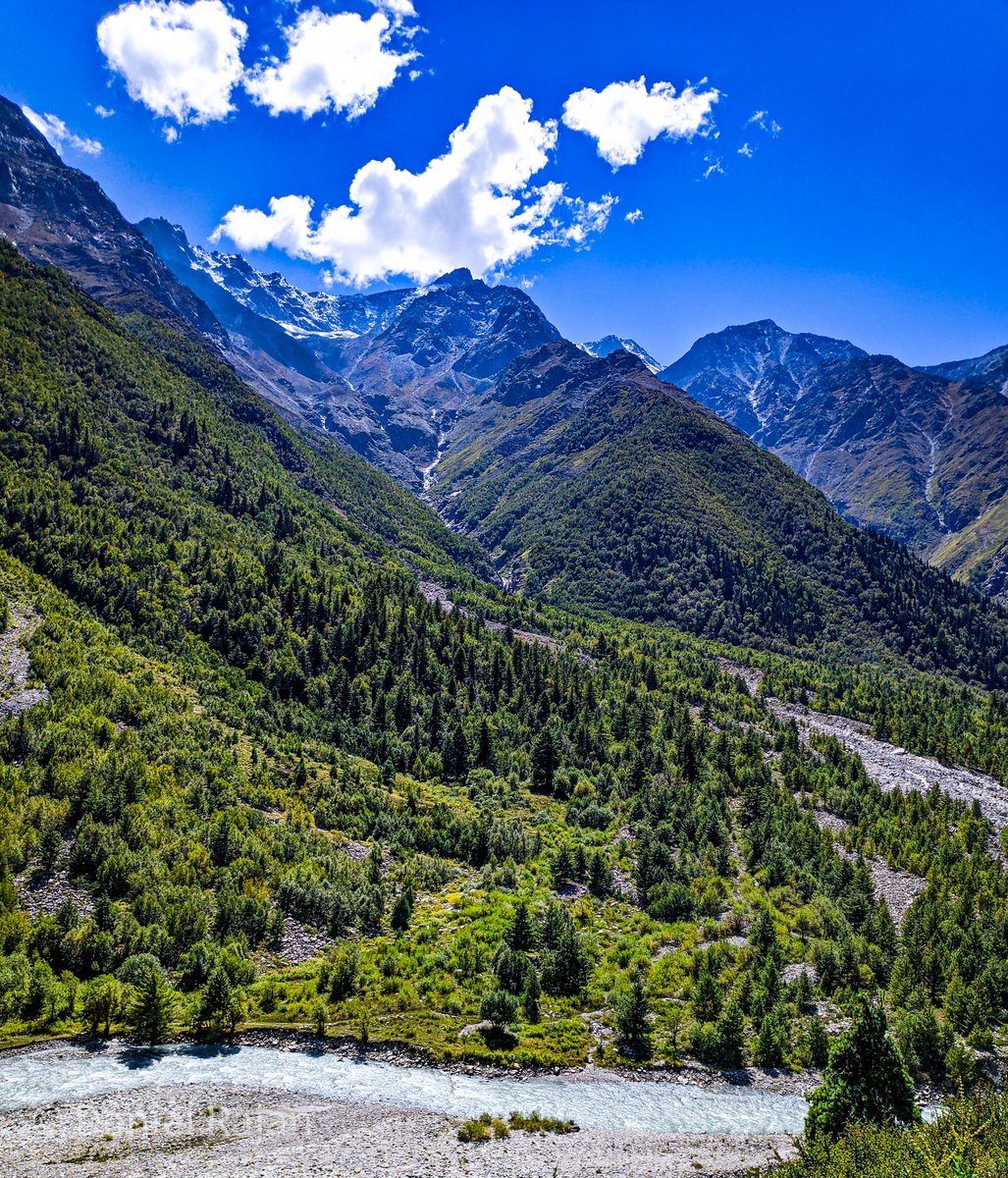 danielraja22's tweet photo. @BraydenCreation Himalayan mountains https://t.co/RCmGATkhXl