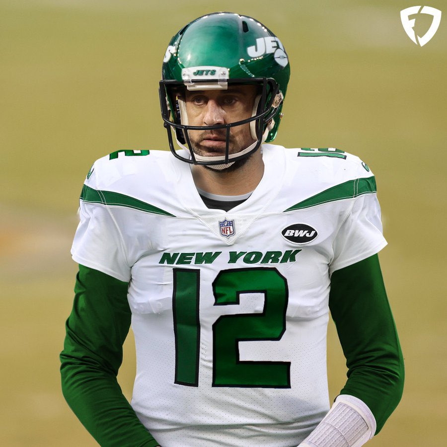 Freeze on Twitter "🚨Aaron Rodgers to the Jets potential trade proposal