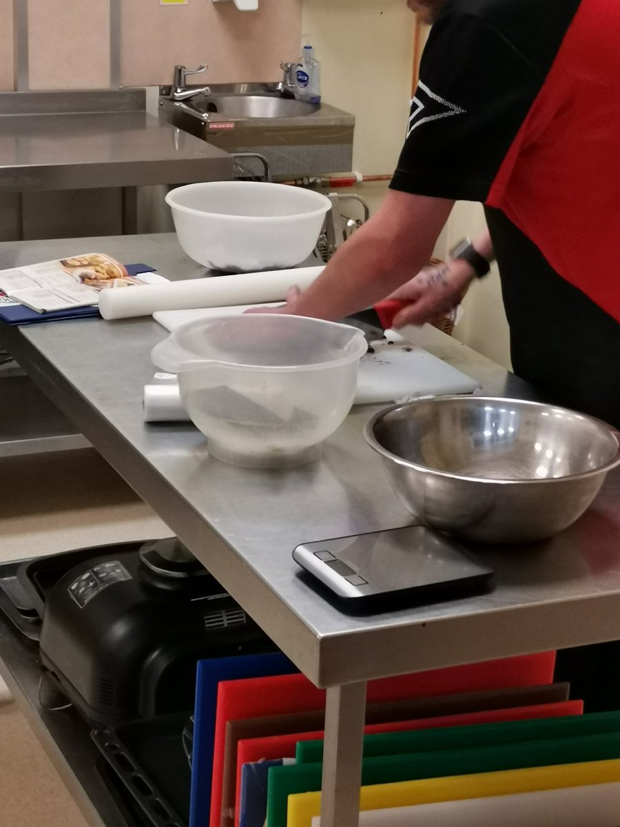 QuadrantLeisure's tweet photo. Our #WorkshopWednesdays restart with @WoodlawnLive students as they return to the @SaluteCafe_ facility & then we have our second session with Brenkley school for our #SEN #KitchenWorkshops under our new #pretendychef banner.
Find out how to get involved
https://t.co/otU26UEitc https://t.co/MWzHOfVKx0