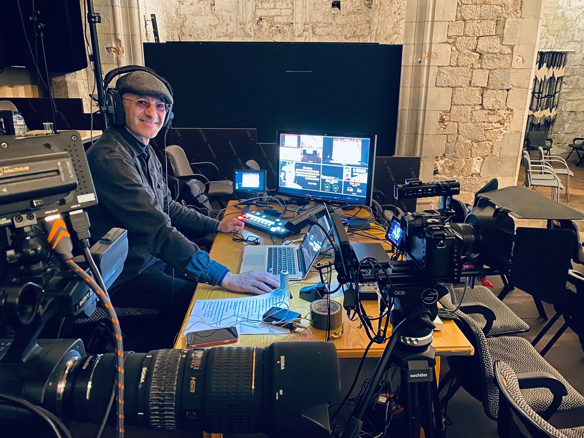 Retransmissió per streaming al #FestivalPepeSales @la_penyora_cultura amb col·laboració de #RecLand de <a href="/toni_cors/">Toni Cors</a>  <a href="/carles_gi/">Carles MésQueImatges</a> 

youtu.be/0Osh8vtwgu4