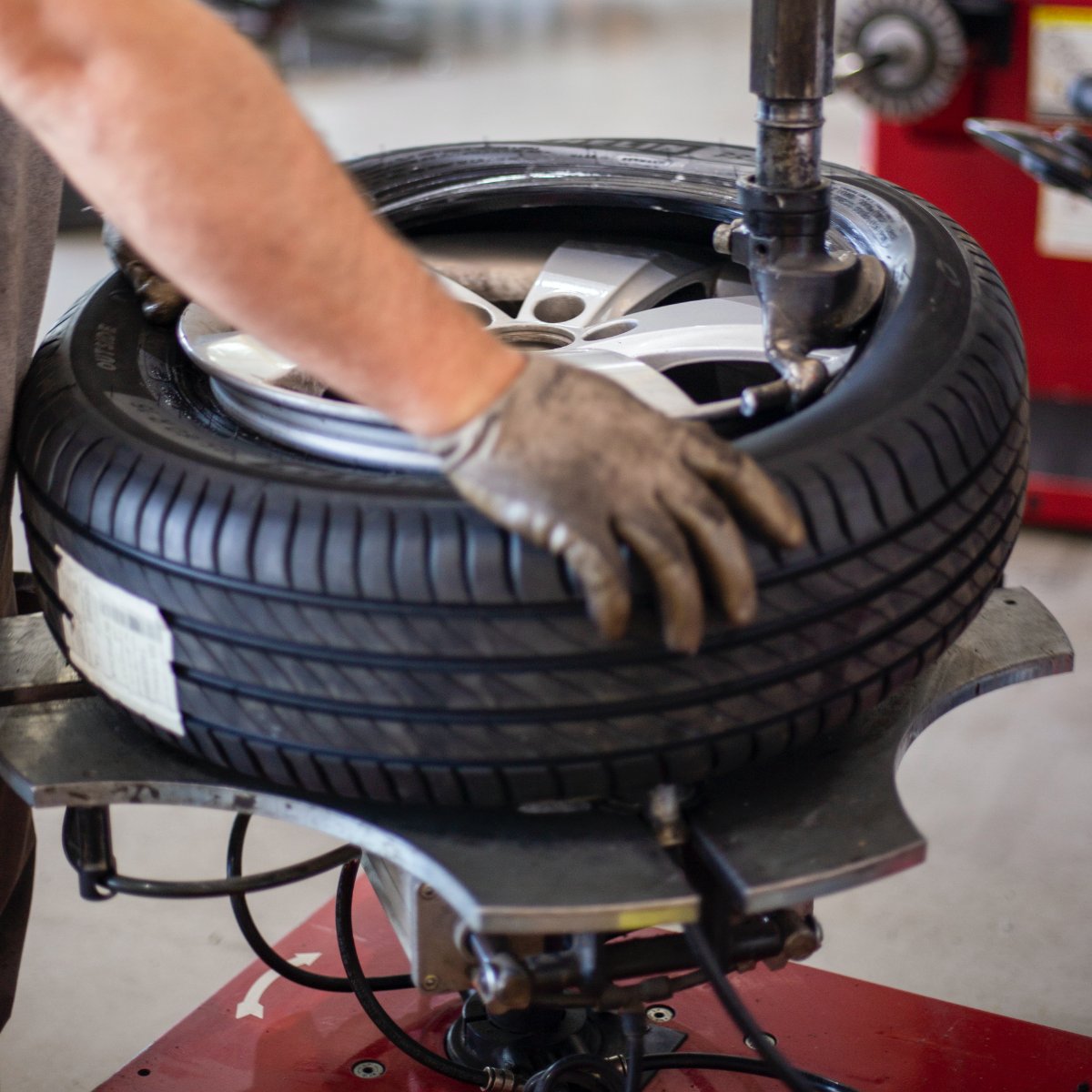 turnertires's tweet photo. Turner Tire is the premier source for quality tires, wheels, and outstanding auto repair in Cleveland. #Mechanics https://t.co/GKjbjzu6Fb