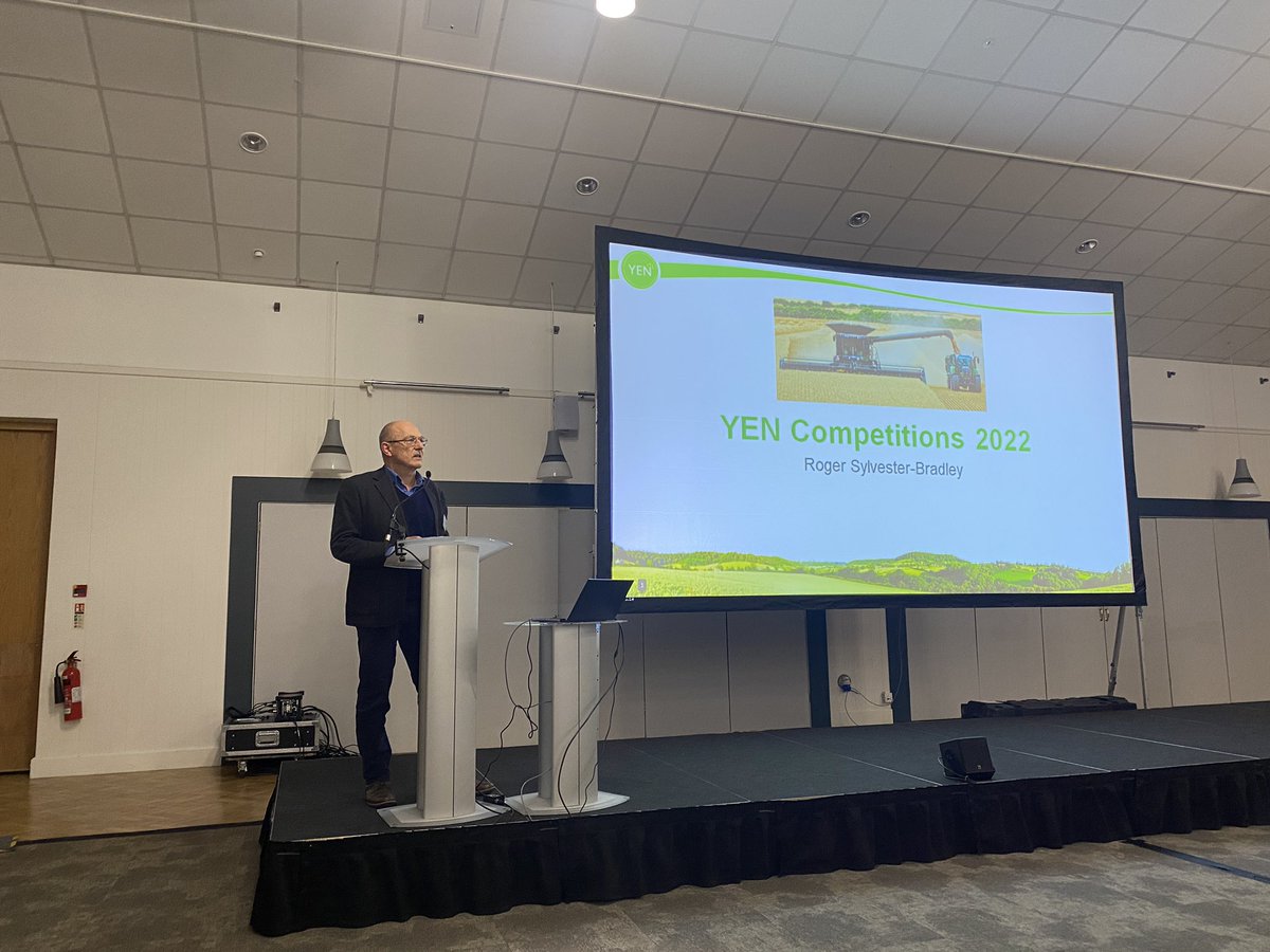 And now i am grateful to be a guest of @DeSangosseltd at the YEN Awards! Many thanks to them. And congratulations to all the winners, and the participants of this hugely successful project #YENis10