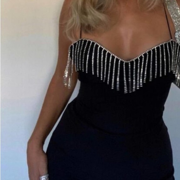 UniquebyDesigns's tweet image. So good I had to share! Check out all the items I'm loving on @Poshmarkapp from @Elove4fashion #poshmark #fashion #style #shopmycloset #zara #gucci: posh.mk/C8ffgO6cRwb