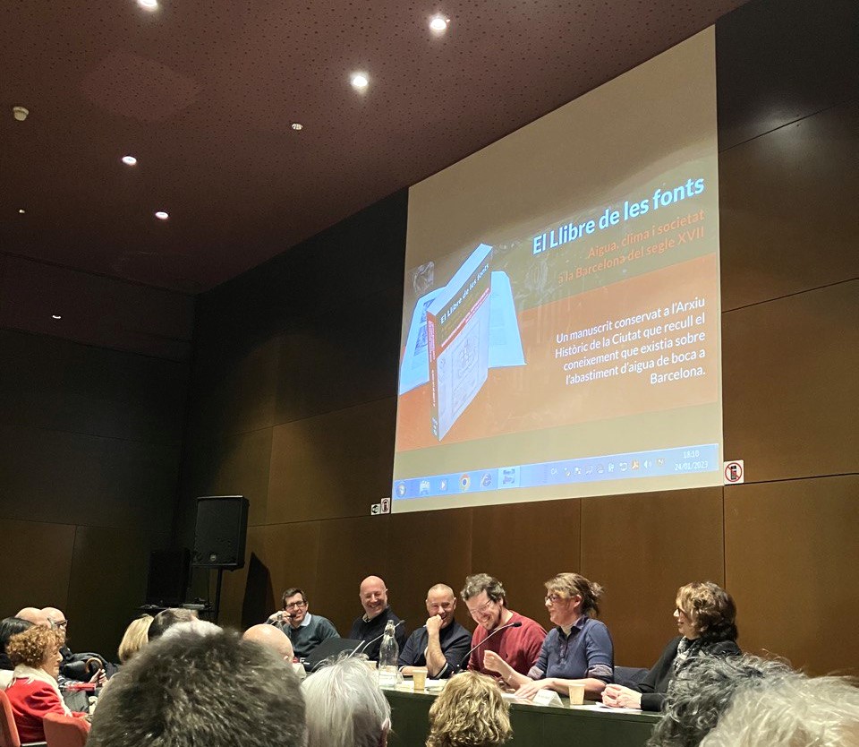 revenedors's tweet photo. L'enhorabona a en @xcazeneuve i a la resta d'autors per aquesta feina imprescindible pel coneixement de la nostra ciutat. https://t.co/InNon2xEcX