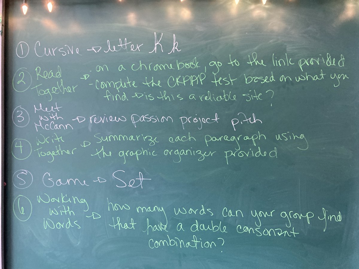 Ms_EMcCann's tweet image. #GuidedGroups this week: a few mini lessons related to our #PassionProjects!😆 #SmallGroupInstruction #WritingNonFictionTexts #MediaLiteracy #LearningIsFun