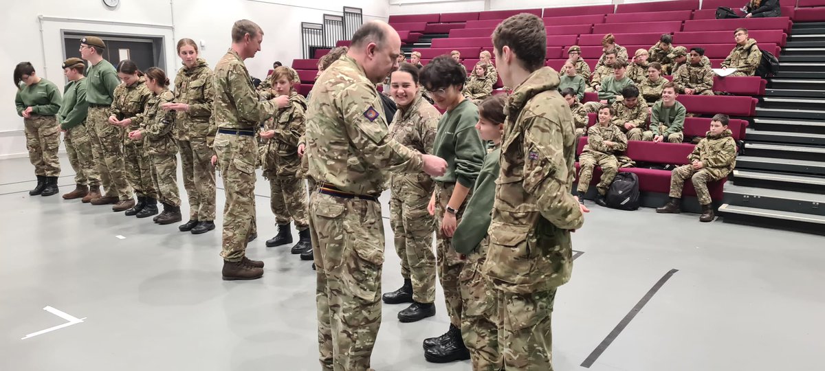 Great night training tonight. We were able to give out so many shooting badges to our cadets. It just shows what they can do and how they can be trusted with cadet weapon systems 🎯🎯 CONGRATULATIONS EVERYONE @Brakenhale @ArmyCadetsUK @CCFcadets @GreenshawTrust