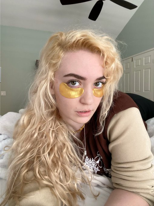 gold vibes is taking over my life https://t.co/O5NdHa5zKa<a href="/tag/asmr"class="tags"><span>#asmr</span></a>