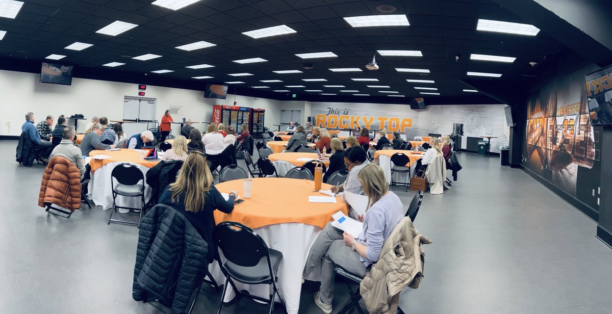 jill_malolepszy's tweet photo. It may only be the 2nd day of the semester, but our @UTKnoxville commencement planners were already busy reviewing every detail for our future graduates &amp; their ceremonies in May! #Volisaverb #UTgrad23 🍊🎓 https://t.co/1AAYnuKi8G