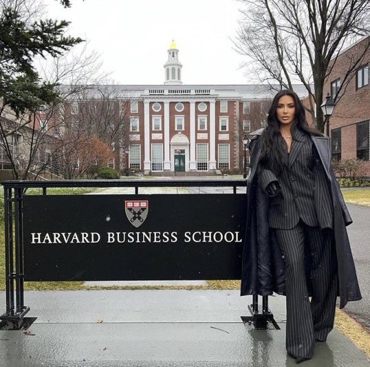 Me after I reset the modem. https://t.co/SyCz0y3PX9