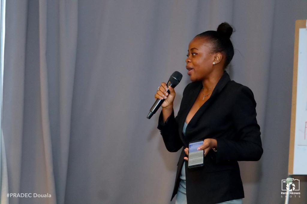 alida_eboo's tweet image. &quot;How it started&quot; en bas (Avril 2021, Prince de Galles) et &quot;How it ended&quot; ici (Janvier 2023, Onomo). 
C&apos;était une belle aventure pour moi de participer à la formation sur quelques outils du digital, des CCOM communaux avec le programme  de renforcement des capacités de GIZ #PRADEC