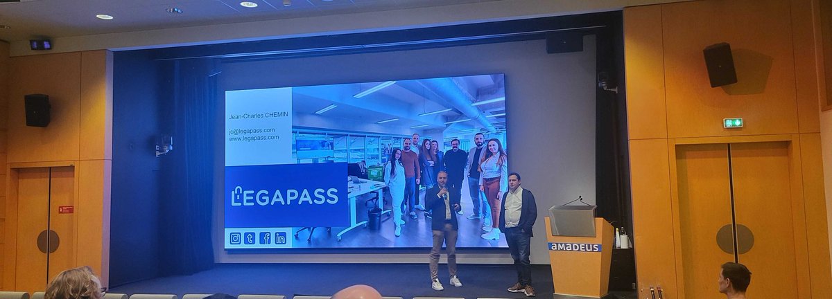 🚀Présentation de #Legapass lors de l'#AtelierWeb3 d'@InnovBlockchain chez @AmadeusNice. 

➡️ La solution la plus sécurisée pour protéger vos possessions numériques :

👉 legapass.com 

#web3 #BlockchainInnov #Blockchain #Tokenisaton #startup #madeinFrance #heritage