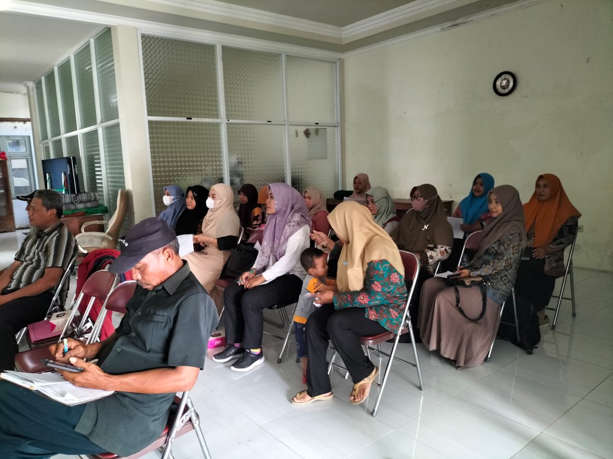 chity_key69's tweet image. Rakor Bimbingan &amp;amp; Diskusi
Kader Pemberdayaan Masyarakat Desa
(KPMD) 
Bertempat Di Desa Kertasinduyasa 
Kec.Jatibarang kab.Brebes 
Selasa, 24 Januari 2023

#kecamatanJatibarang 
#KPMD
#DesaJatibarangLor