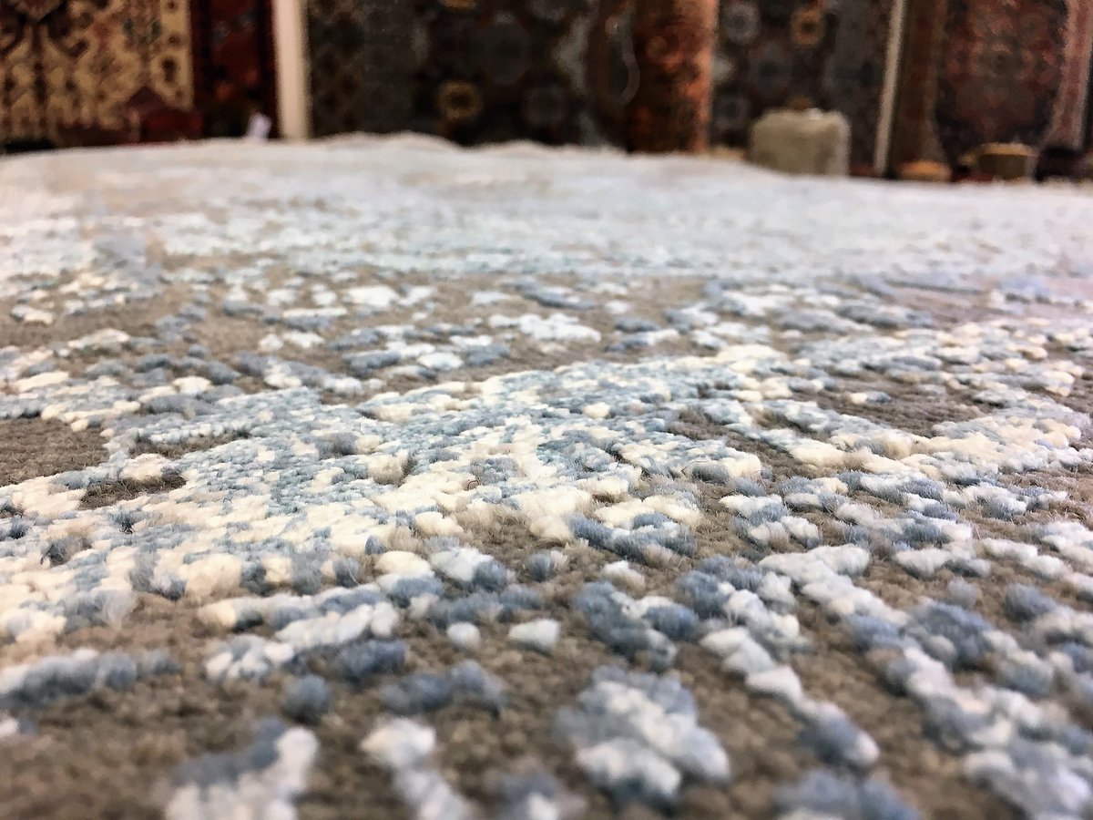 MANSOURS's tweet image. #Rugs add a #warm feeling to any room. Please look online or stop by our two showrooms to see and feel our new stock. 

mansoursruggallery.com #rosevillegalleria #fairoaksblvd
#persianrugs #silkrugs #woolrugs #finerugs #designers #decor #interiordesign #handcrafted #handmade